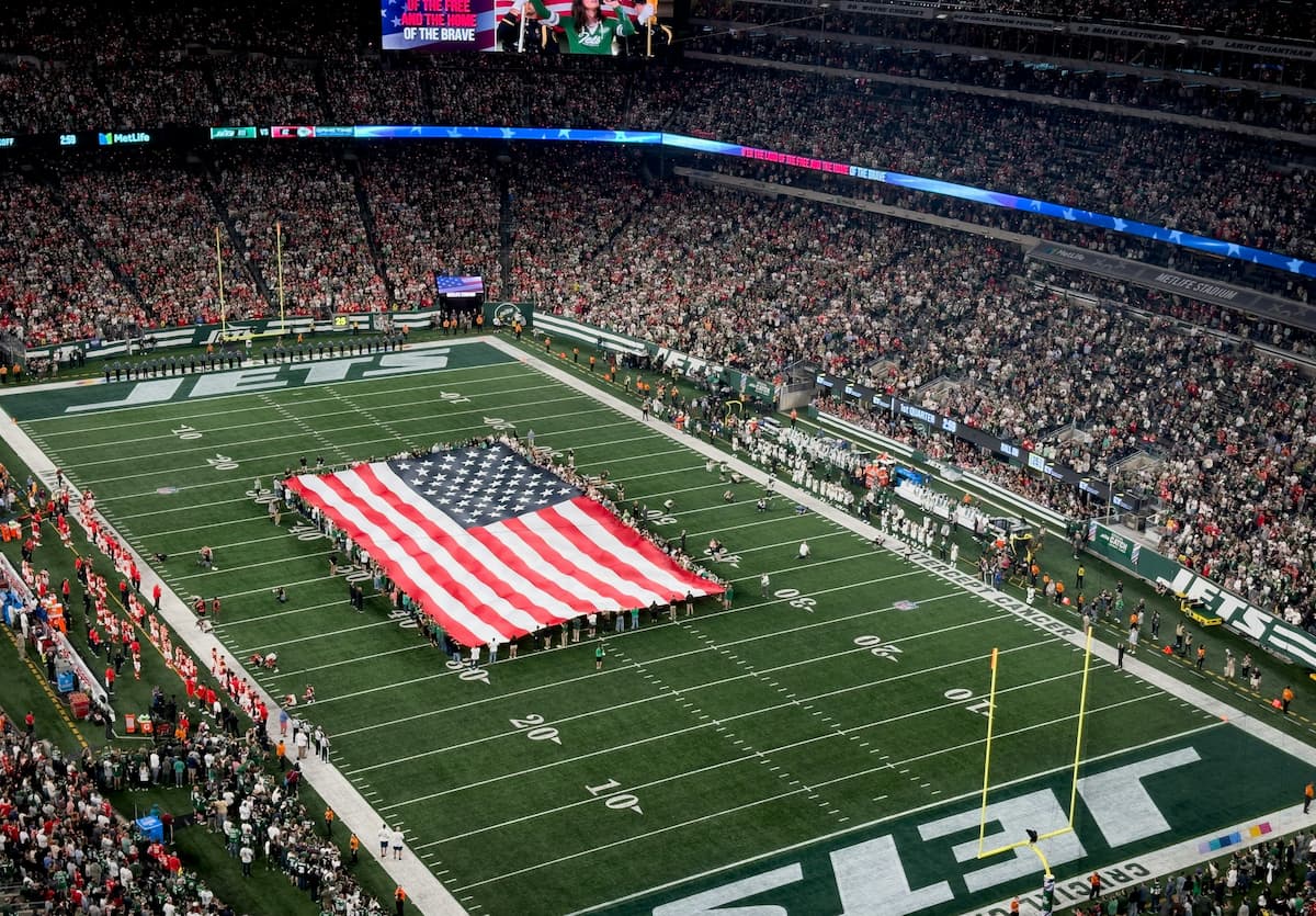 Kalshi 自行认证 NFL 和 NCAA 比赛的让分盘,总分和达阵特注预测市场
